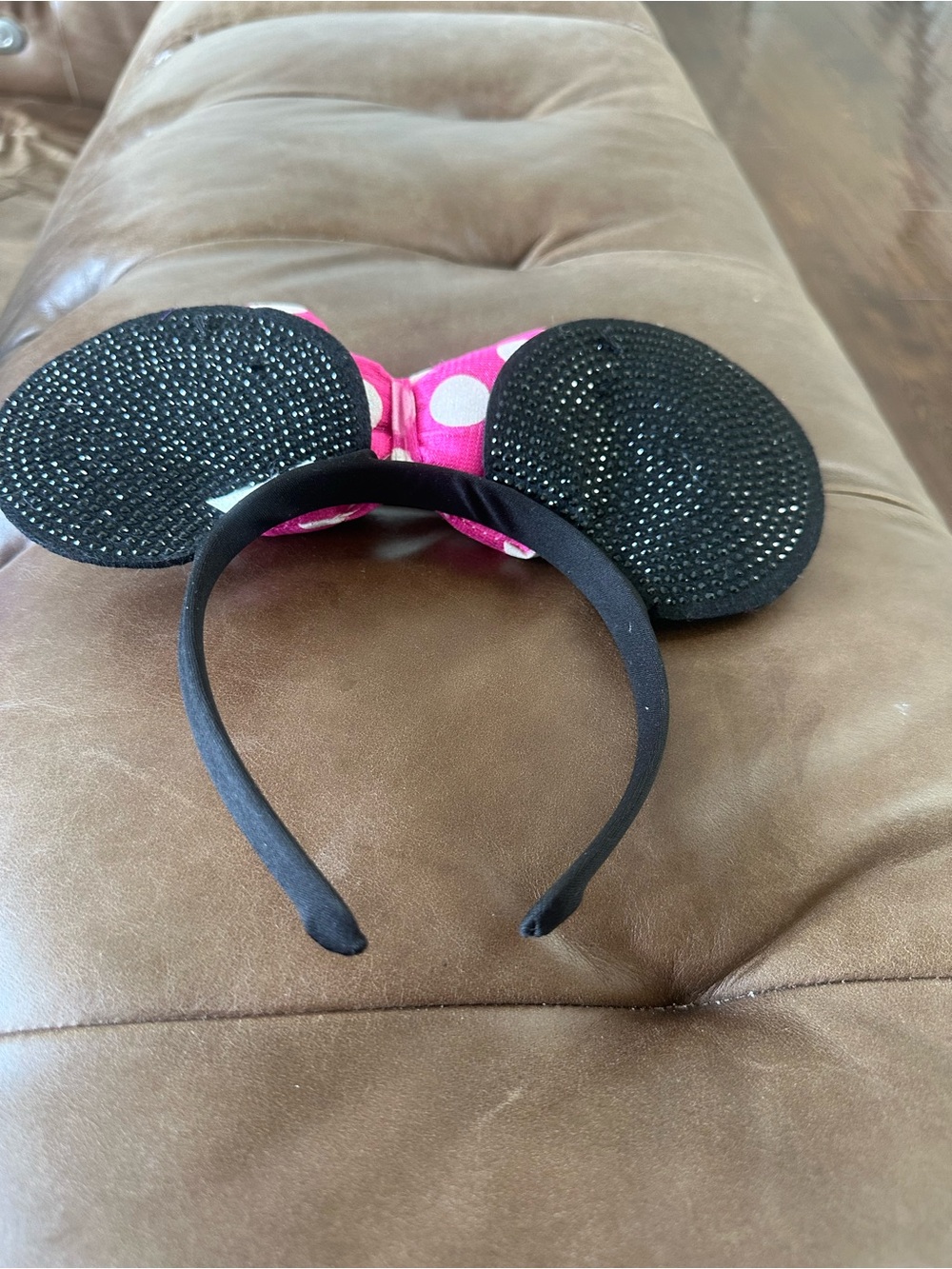 Disney Minnie Mouse Pink Polka Dot Bow Mouse Ear Headband - Picture 3 of 3